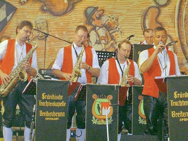 A`Burg Volksfest 2007 009.jpg